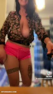 Sabrina Napoletanadolce26 Nude Tiktok - Nsfw Photos Tiktok