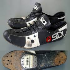 sidi sport cycling shoes from 1981 for use with toeclips these shoes were available from the late1970s to the mid 80s and varied slightly in design throughou