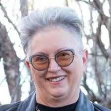 It was with great pride that I accepted the Customer Champion Franchisee of  the Year award from CEO George Frazis!