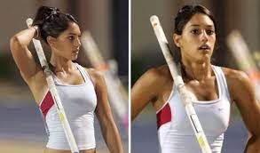Rickie fowler with pole vaulter fiance allison stokkecredit: Allison Stokke Is Rickie Fowler S Wife And A Former Internet Sensation Total Pro Sports