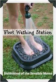 Diy Foot Washing Station Keep That Mud Out Of The House This Summer Sisterhood Of The Sensible M Piscines Design Amenagement Jardin Projecteurs En Plein Air