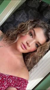 Renee Mccomas's Instagram, Twitter & Facebook