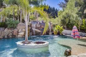 11 ideas for better backyard privacy. Use These 8 Backyard Privacy Ideas To Create The Perfect Outdoor Escape