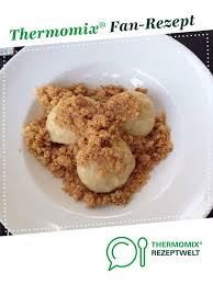 Zwetschgenknodel Pflaumenknodel Aus Kartoffelteig Einfach Rezept Zwetschgenknodel Kartoffelteig Lebensmittel Essen