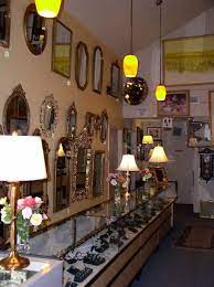 Ivy Cottage Wilmington Nc 25 000 Square Feet In Four Buildings And Two Outside Garden Areas New Homes Wilmington North Carolina Wilmington