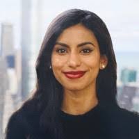 Roxanne Vaughn's Instagram, Twitter & Facebook