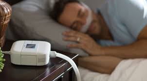 Le traitement des apnées du sommeil dépend des symptômes ressentis et de la sévérité de la maladie. Philips Veut Limiter La Gene Des Masques Contre L Apnee Du Sommeil Les Numeriques