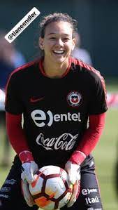 Estar aquí es un gran avance para el fútbol chileno. 24 Tiane Endler Ideas Womens Football Football Soccer