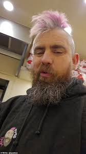 The hottest potato in town: Fans queue for hours for £5 spuds from TikTok  sensation