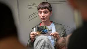 Nachdenklich, humorvoll, warmherzig und authentisch erzählt der film die vorgeschichten der beliebten charaktere, die in einer großen freundschaft endet: Ivo Kortlang Privat Ist Der Schauspieler Aus Club Der Roten Bander Vergeben News De