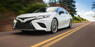 14.10.2013 · the current gen camry actually gets better fuel economy than the corolla (29city/41highway for the camry 4 cyl. The 2018 Toyota Camry Might Be Proof Most People Don T Care About Cars Ars Technica