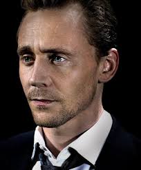 Good evening everyone 🥰 #hiddlestonperfection 💙 #TomHiddleston