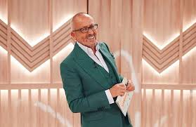 Manuel luís sousa goucha (born 25 december 1954, madalena, lisbon, portugal) is a portuguese television presenter (tvi). Tvi Is Preparing Big Changes Manuel Luis Goucha From 39 You On Tv 39 The Tv