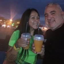 Mauro Akd Sarachu solicitó que publiquemos: Tenía un negocio en Burgos y  calle 2, debo cerca de 20.000 de luz (hasta saque un crédito para pagarlas)  y yo alquilaba. Tenía competencia de