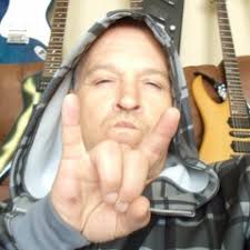 Stream Fred Emery music