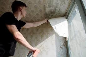 Unser testerteam hat verschiedenste marken untersucht und wir präsentieren ihnen liegt als leser hier alle resultate des vergleichs. Decken Und Dachschragen Tapezieren So Tapezieren Die Profis