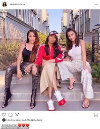 Entdecke looks von anthony für jeden anlass. Kim Kardashian Looks Casual Cool As She Cozies Up To Good Pal La La Anthony And Monica Denise Australiannewsreview
