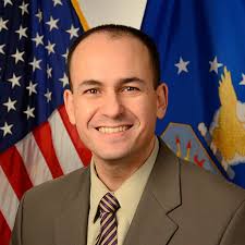 Enrique Parra's Instagram, Twitter & Facebook