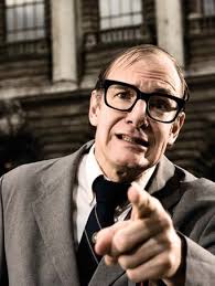 Tschüss, Nullzins: Bei Geld fängt der Spaß erst richtig an!