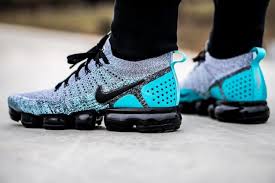 Nike air vapormax plus black gold ฿5,580.00. Vapormax 2 Dusty Cactus Online