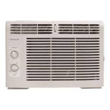 The unit also dehumidifies up to 1.5 pints an hour from the air, protecting your home from damage caused by excess moisture. Frigidaire Fra052xt7 Air Conditioner Window Mounted White Walmart Com Walmart Com