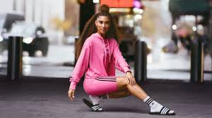 Adidas yeezy will continue delivering footwear of the future from the mind. Peloton Und Adidas Prasentieren Erste Gemeinsame Kollektion Toll Wenn Man Sieht Dass Jemand Zur Peloton Community Gehort