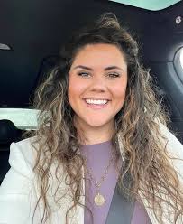 34 years old single looking for a friend for time being