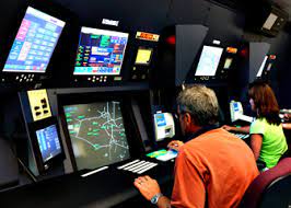 Air Traffic Controllers : Occupational Outlook Handbook: : U.s. Bureau Of  Labor Statistics