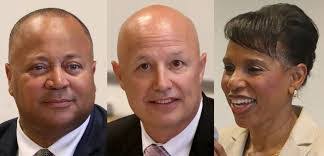 Ely Reyes's Instagram, Twitter & Facebook