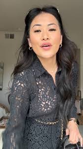 Leslie Singson's Instagram, Twitter & Facebook