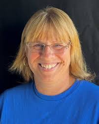 Jolene Fink's Instagram, Twitter & Facebook