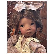 Connie Lowe's Instagram, Twitter & Facebook