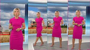 Barbara Hahlweg (im engen Pinken, 1V+1WebM) - heute, 18.7.2022 |  Celebboard.net - Bilder und Videos der Stars, Promis und Celebrities