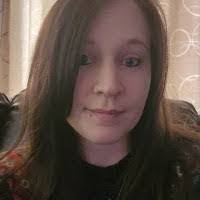 Angela Flinn's Instagram, Twitter & Facebook