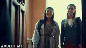 Young Lesbian Mormons Are Secretly Lesbians in Love - XNXX.COM