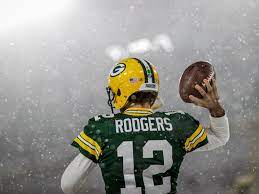 13 Cool Images From The Packers Snowy Smackdown Of The Titans Meet our new nfl aaron rodgers wallpapers for new tab extension for all the nfl aaron rodgers lovers! packers snowy smackdown of the titans