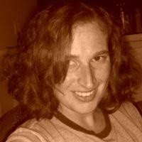 Heather Benfield's Instagram, Twitter & Facebook