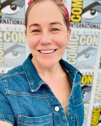 Kat Ogden's Instagram, Twitter & Facebook