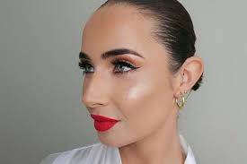 Los 10 mejores profesionales de maquillaje y peinado para novias a  domicilio en Islas Baleares