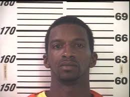 Effingham deputies hunting drug suspect