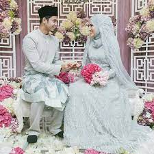 Pin Oleh Albeli Laila Di Couples Dpzzz Gaun Pengantin Muslim Pakaian Pernikahan Gaun Pengantin