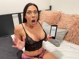 Rachel Starr on X: Valentine's Day is coming, and I have a very very  special surprise waiting for you 😈 Join me on my Onlyfans and learn how  you can spend allll