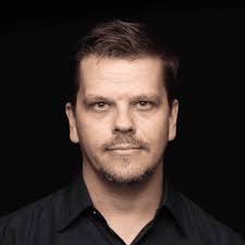 Quando e como primatas se tornaram pessoas humanas?