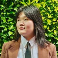 Janet Pham's Instagram, Twitter & Facebook