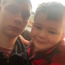 Someone play zero build with me add me thankgod_imbles