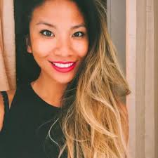 Jessica Young (@SingerMissYoung)