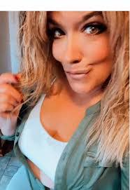 Debra Craddock's Instagram, Twitter & Facebook