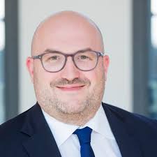 Außerdem veröffentlicht die bank auf ihrer webseite sicherheitshinweise, die etwa beispiele von betrügerischen nachrichten zeigen. Tim Schreurs Vermogensberater Targobank Ag Dusseldorf Xing