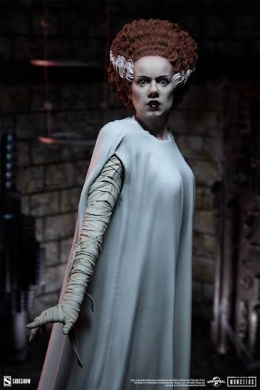The Bride of Frankenstein Premium Format™ Figure by Sideshow Collectibles