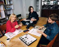 Dziennikarka od 20 lat w tvn24 kiedyś o poranku teraz wieczorem #polskaiswiat zajrzyjcie na #tvn24go czytajcie też @tvn24.pl @konkret24 @magazyntvn24. Marta Kuligowska O Dzieciach Zyciu Prywatnym Pracy I Karierze Viva Pl